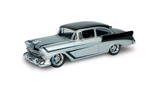Revell 84-4504 1956 Chevy Del Ray