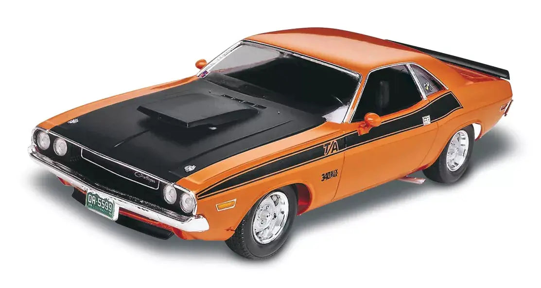 Revell 85-2596 1970 Dodge Challenger 2'n1
